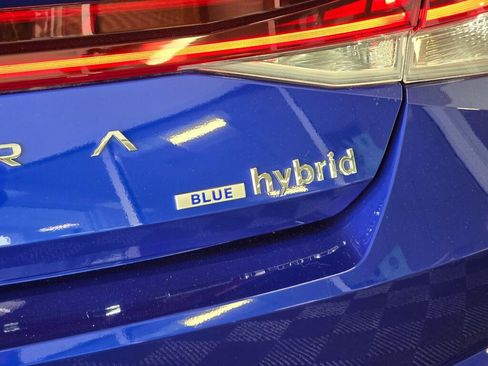 Used 2023 Hyundai Elantra Blue FWD image 13