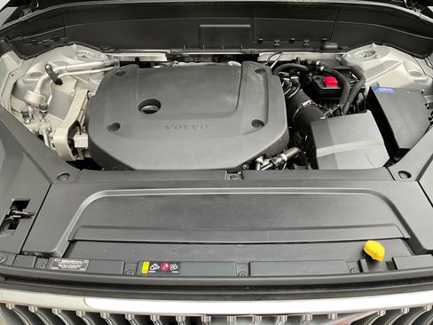 Certified 2024 Volvo XC90 B6 Core w/ Protection Package Premier image 27