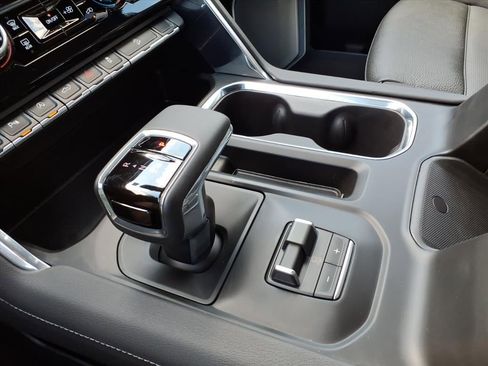 New 2026 GMC Sierra 1500 Denali AWD/4WD image 23