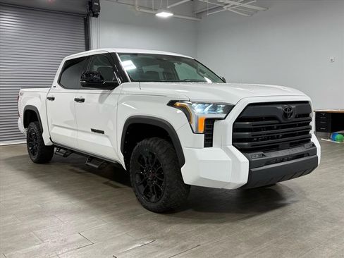 Used 2023 Toyota Tundra SR5 image 2