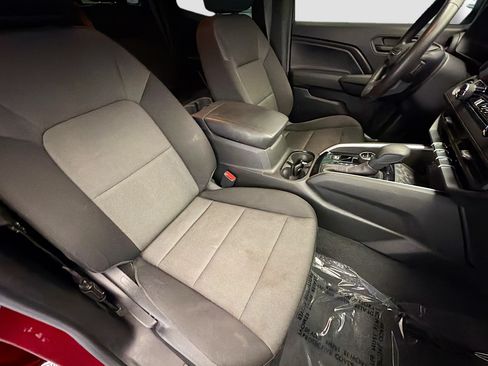 Used 2023 Chevrolet Colorado Trail Boss AWD/4WD image 15