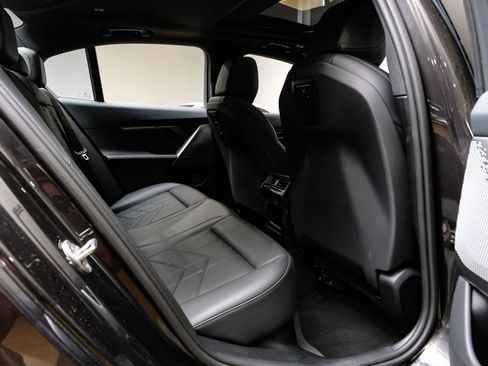 Used 2024 BMW 530i xDrive image 40