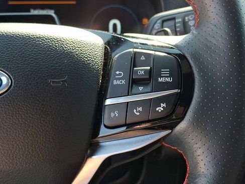 Used 2025 Ford Explorer ST image 21