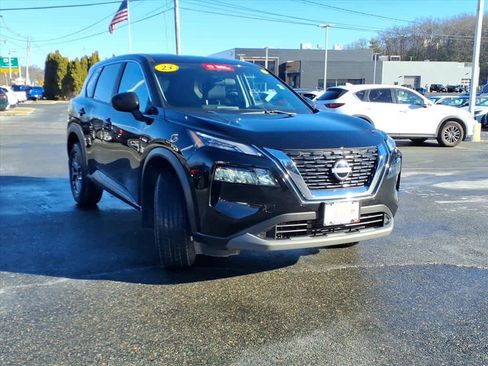 Certified 2023 Nissan Rogue S image 3