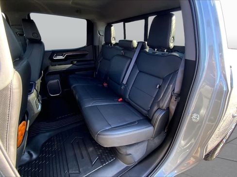 Used 2024 GMC Sierra 1500 Denali w/ Technology Package AWD/4WD image 21