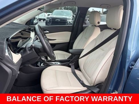 Certified 2025 Buick Encore GX Avenir w/ Avenir Technology Package FWD image 14
