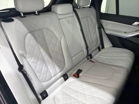 Used 2026 BMW X5 xDrive50e w/ Executive Package AWD/4WD image 22