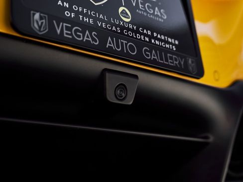 Used 2021 Ferrari F8 Tributo image 15