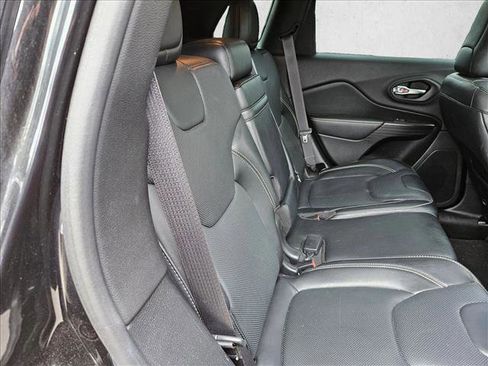 Used 2014 Jeep Cherokee Limited w/ Luxury Group image 22