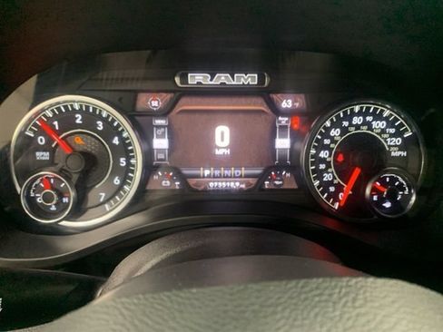 Used 2023 RAM 1500 Big Horn AWD/4WD image 13