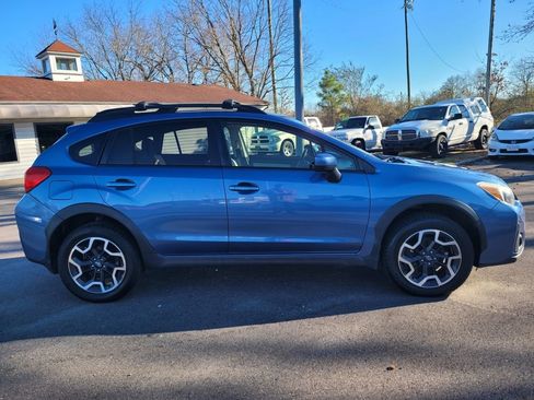 Used 2016 Subaru Crosstrek 2.0i Premium image 4