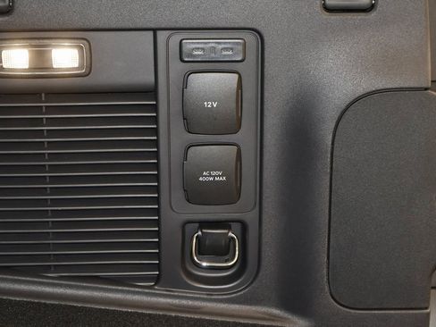 New 2025 Ford Expedition Tremor image 41