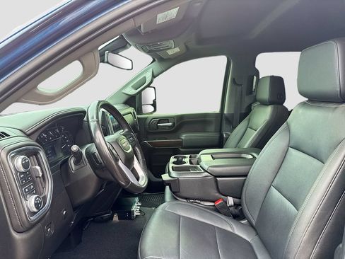 Used 2022 GMC Sierra 2500 SLT w/ Driver Alert Package I AWD/4WD image 10