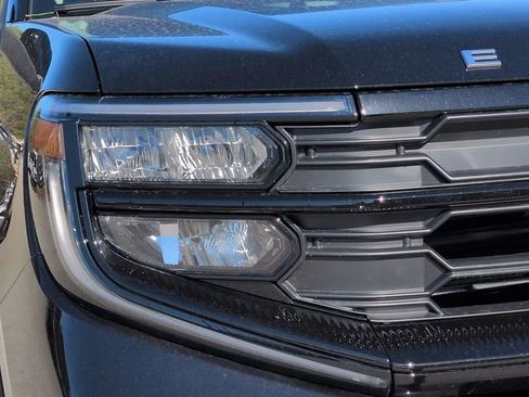 New 2025 Ford Expedition Max Active image 9