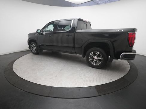 Used 2023 GMC Sierra 1500 SLE w/ Preferred Package AWD/4WD image 33