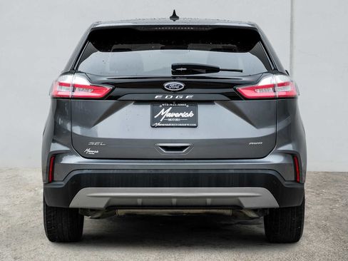 Used 2022 Ford Edge SEL AWD/4WD image 9
