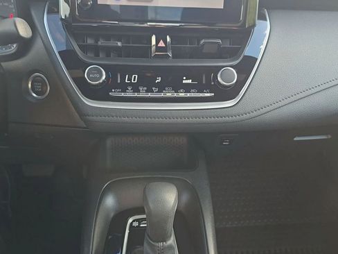Used 2023 Toyota Corolla SE FWD image 14