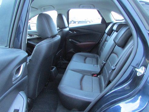 Used 2018 MAZDA CX-3 Touring image 5