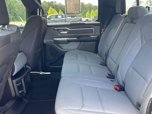 Certified 2022 RAM 1500 Big Horn AWD/4WD image 32