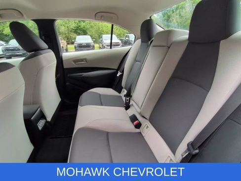 Used 2024 Toyota Corolla LE FWD image 24
