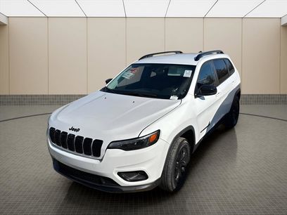Used 2023 Jeep Cherokee Altitude Lux