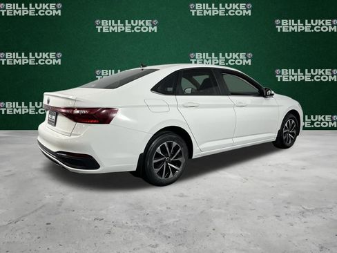 Used 2025 Volkswagen Jetta S image 5