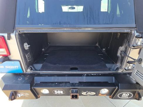 Used 2015 Jeep Wrangler Unlimited Sport w/ Quick Order Package 24S AWD/4WD image 16