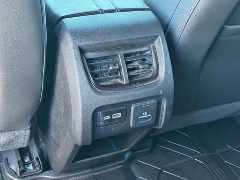 Used 2019 Chevrolet Blazer RS w/ Sun and Wheels Package image 16