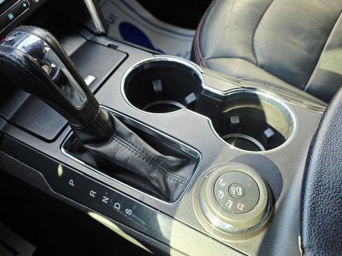 Used 2018 Ford Explorer Sport image 23