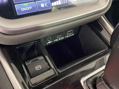 Used 2023 Subaru Outback Onyx Edition AWD/4WD image 18