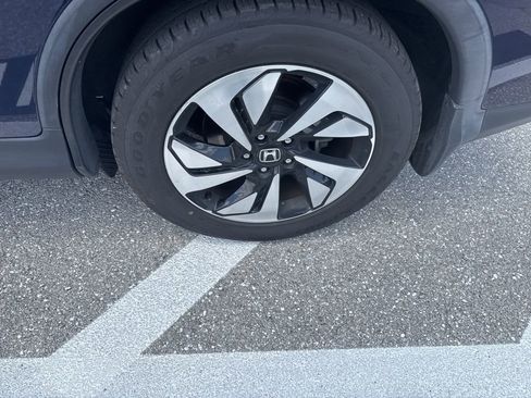 Used 2016 Honda CR-V Touring image 9