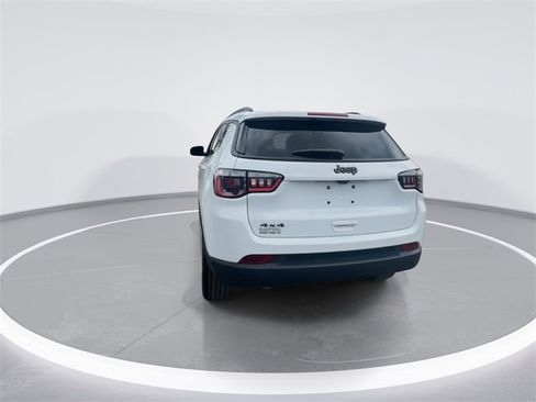 New 2026 Jeep Compass Latitude image 7