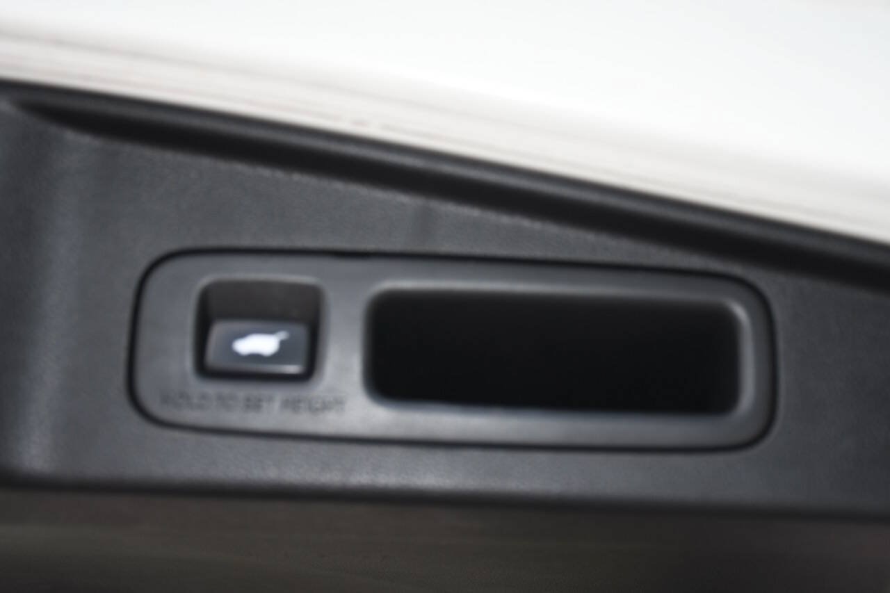 Used 2017 Honda CR-V EX-L image 20