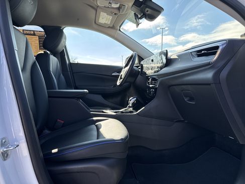 Used 2026 Buick Encore GX Sport Touring w/ Comfort Package image 28