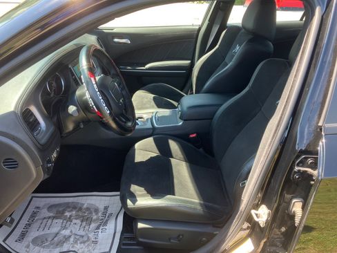 Used 2023 Dodge Charger Scat Pack w/ Plus Group RWD image 10