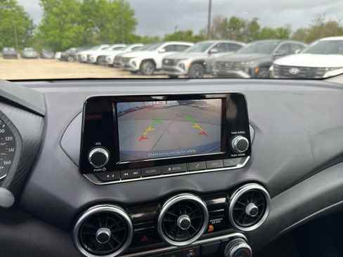 Used 2024 Nissan Sentra S image 35