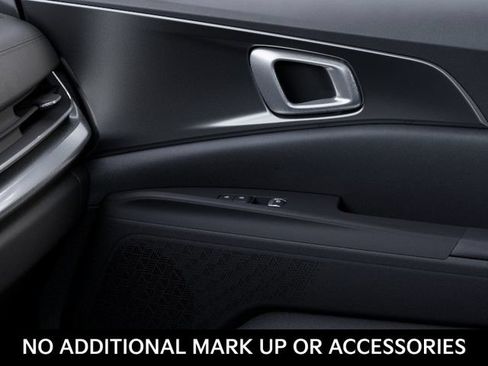 New 2026 Kia Carnival SX Prestige FWD image 25