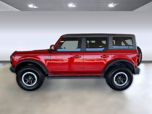 Used 2023 Ford Bronco Outer Banks w/ Sasquatch Package AWD/4WD image 2