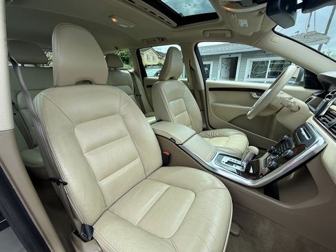 Used 2012 Volvo XC70 T6 Premier Plus AWD/4WD image 13