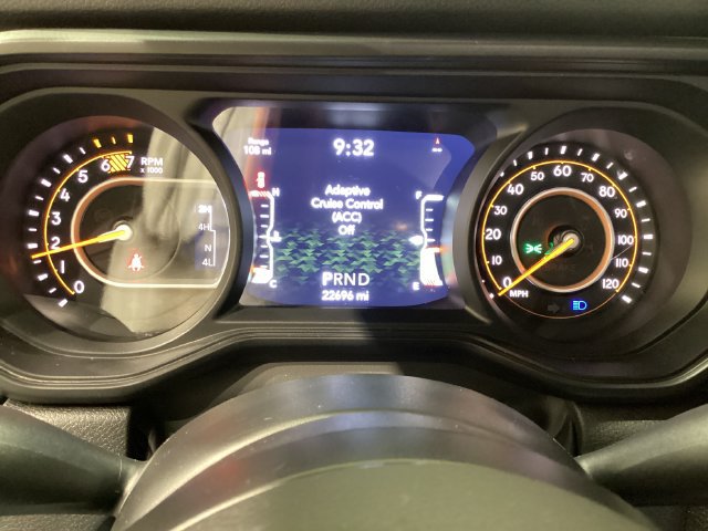 Used 2025 Jeep Wrangler Unlimited Sport AWD/4WD image 23