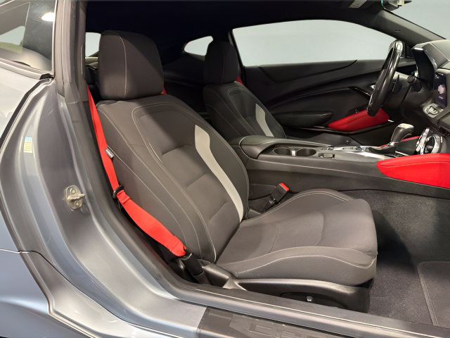 Used 2021 Chevrolet Camaro LT w/ Redline Edition RWD image 15