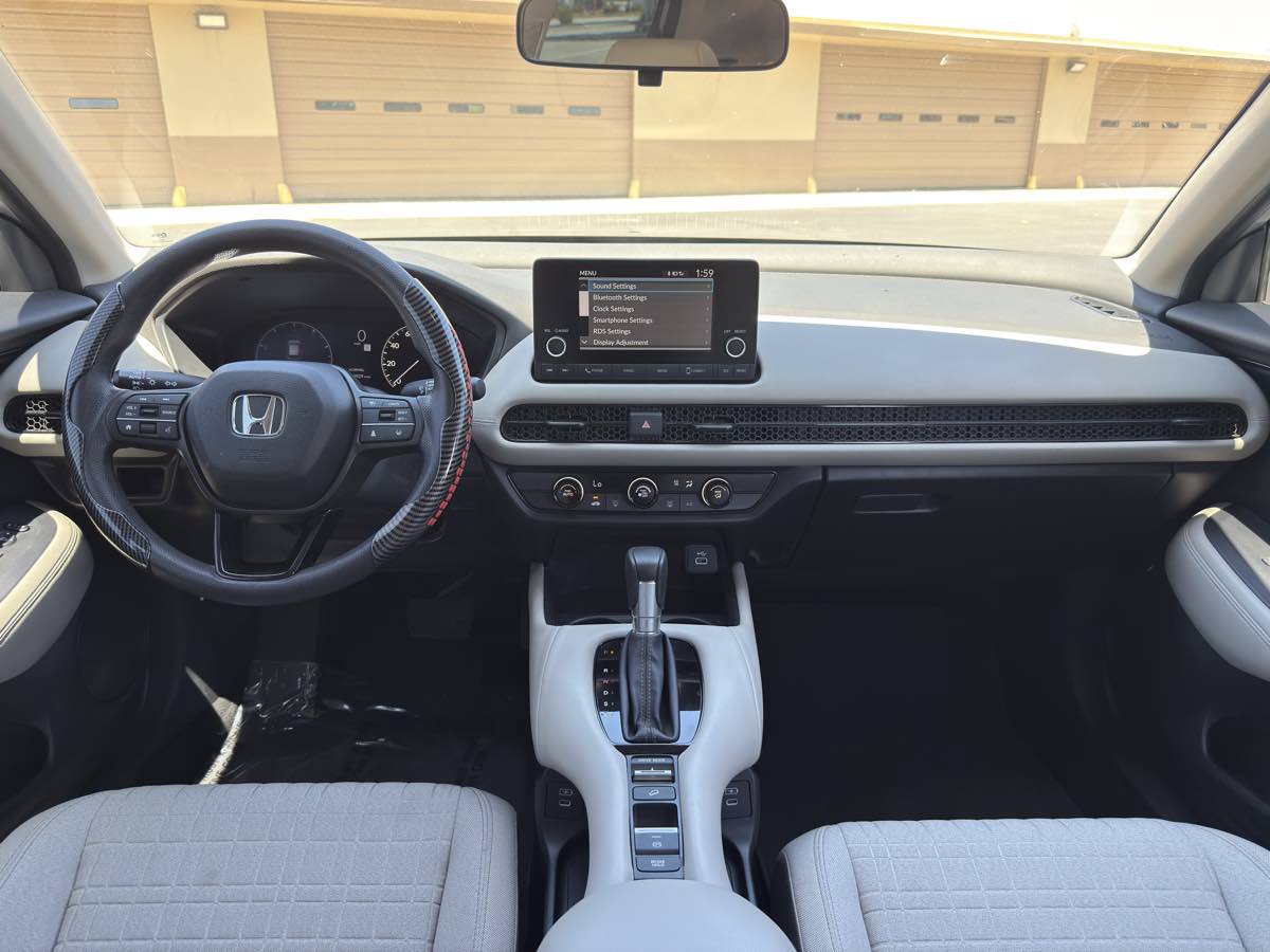 Used 2024 Honda HR-V LX image 15