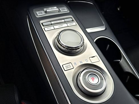 Used 2023 Genesis GV70 2.5T w/ Sport Prestige Package AWD/4WD image 20