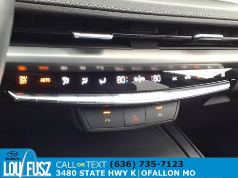 Used 2024 Cadillac XT4 Premium Luxury image 13