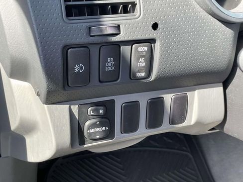 Used 2007 Toyota Tacoma 4x4 Double Cab image 19