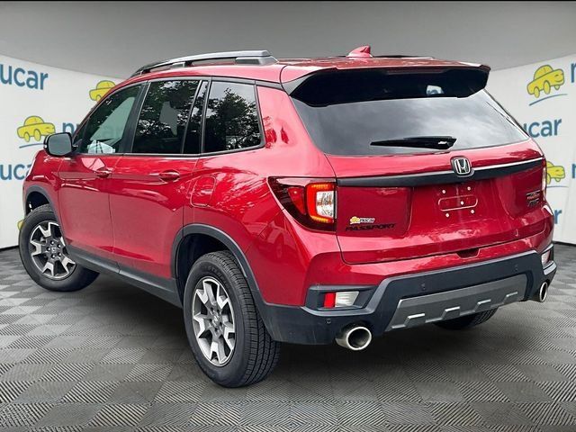 Used 2023 Honda Passport TrailSport image 2