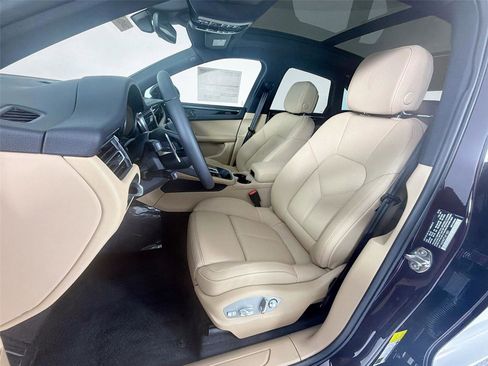 New 2026 Porsche Macan Turbo image 5