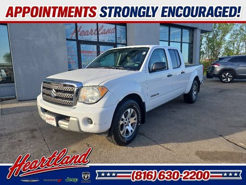 Used 2012 Suzuki Equator Sport AWD/4WD image 1