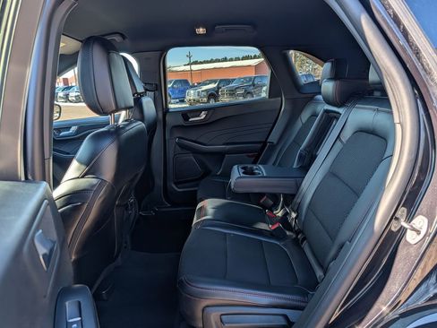 Certified 2025 Ford Escape ST-Line image 11