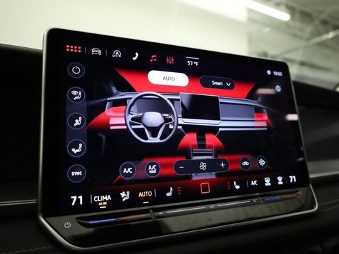 New 2026 Volkswagen Tiguan SE AWD/4WD image 18